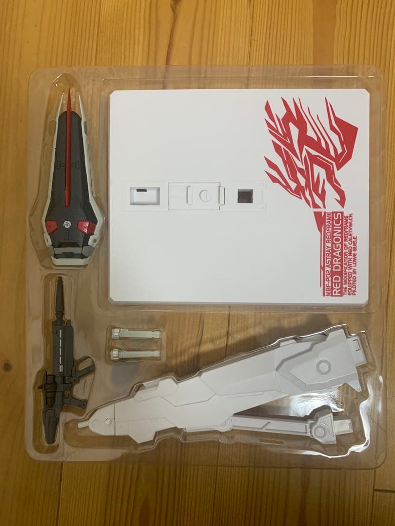 メタルビルド ガンダムアストレイ レッドドラゴニクス