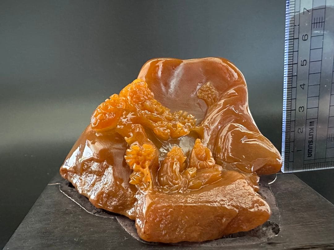 ラオス石　田黄　置物　山中尋友　縁起物　書斎　座台付き　箱付き