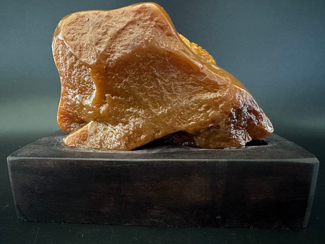 ラオス石　田黄　置物　山中尋友　縁起物　書斎　座台付き　箱付き