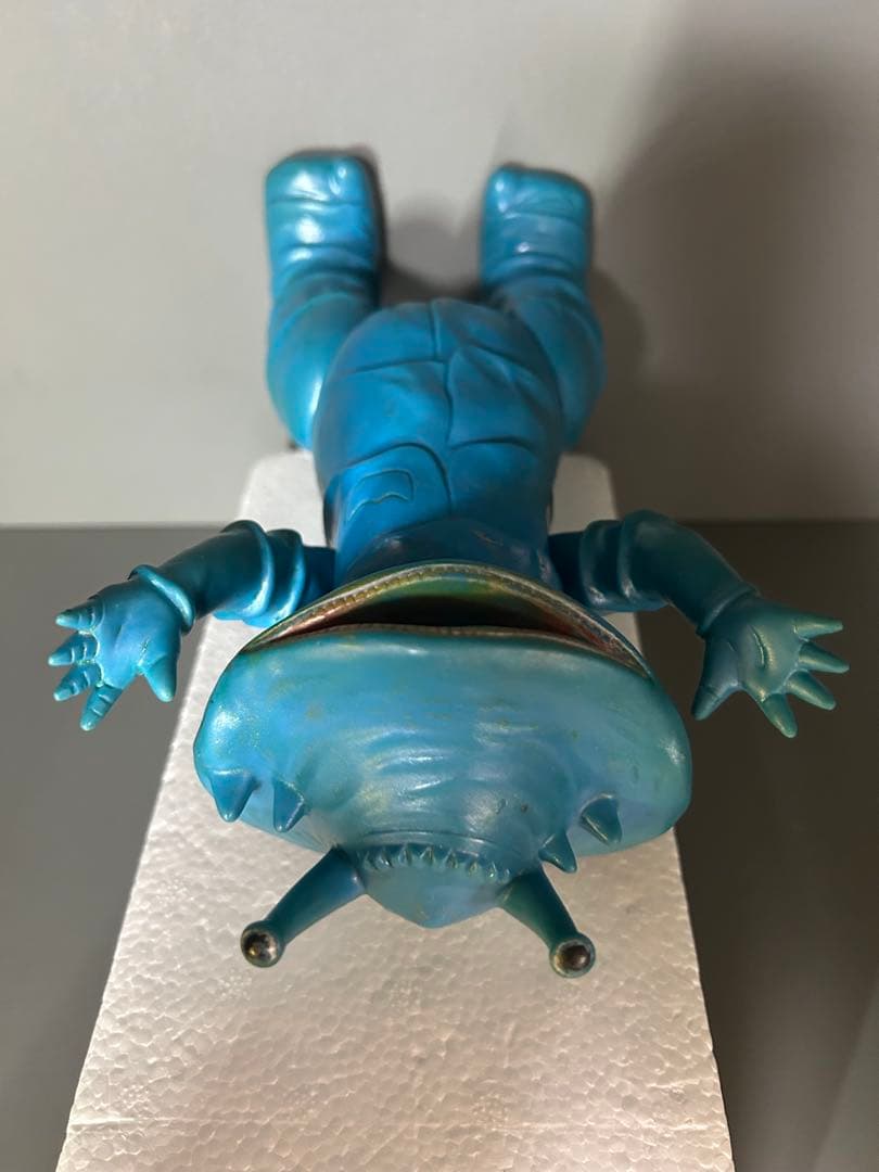 断捨離マン　カネゴン　マルサン　円谷プロ