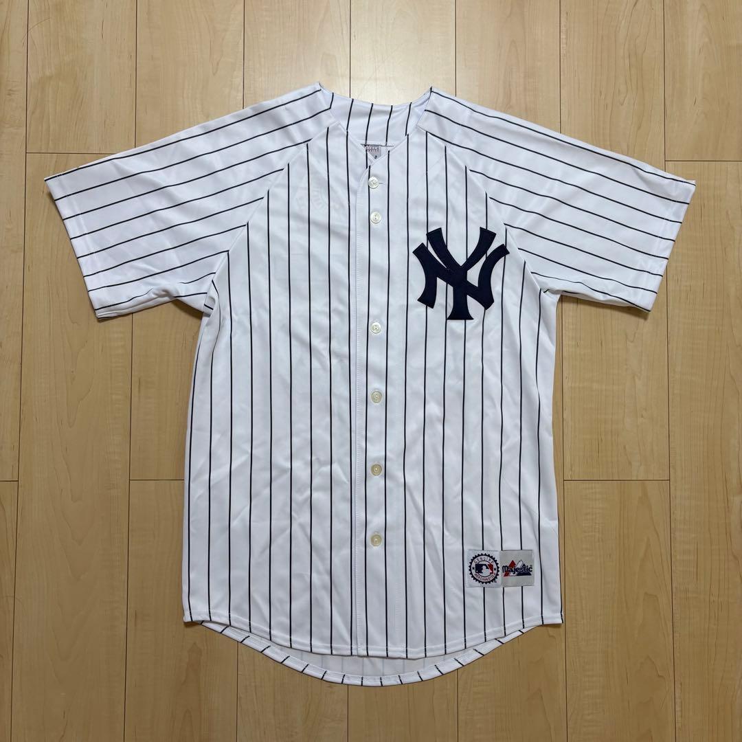 【新品・アメリカ購入】MLB× majesticヤンキース ユニフォーム