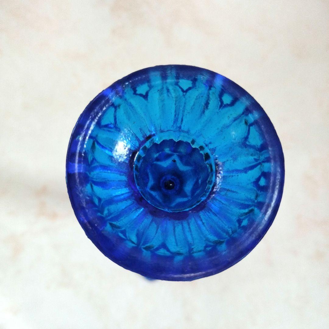 キャンドルスタンド　青いガラスのキャンドルホルダー　コバルトブルー　アンティーク