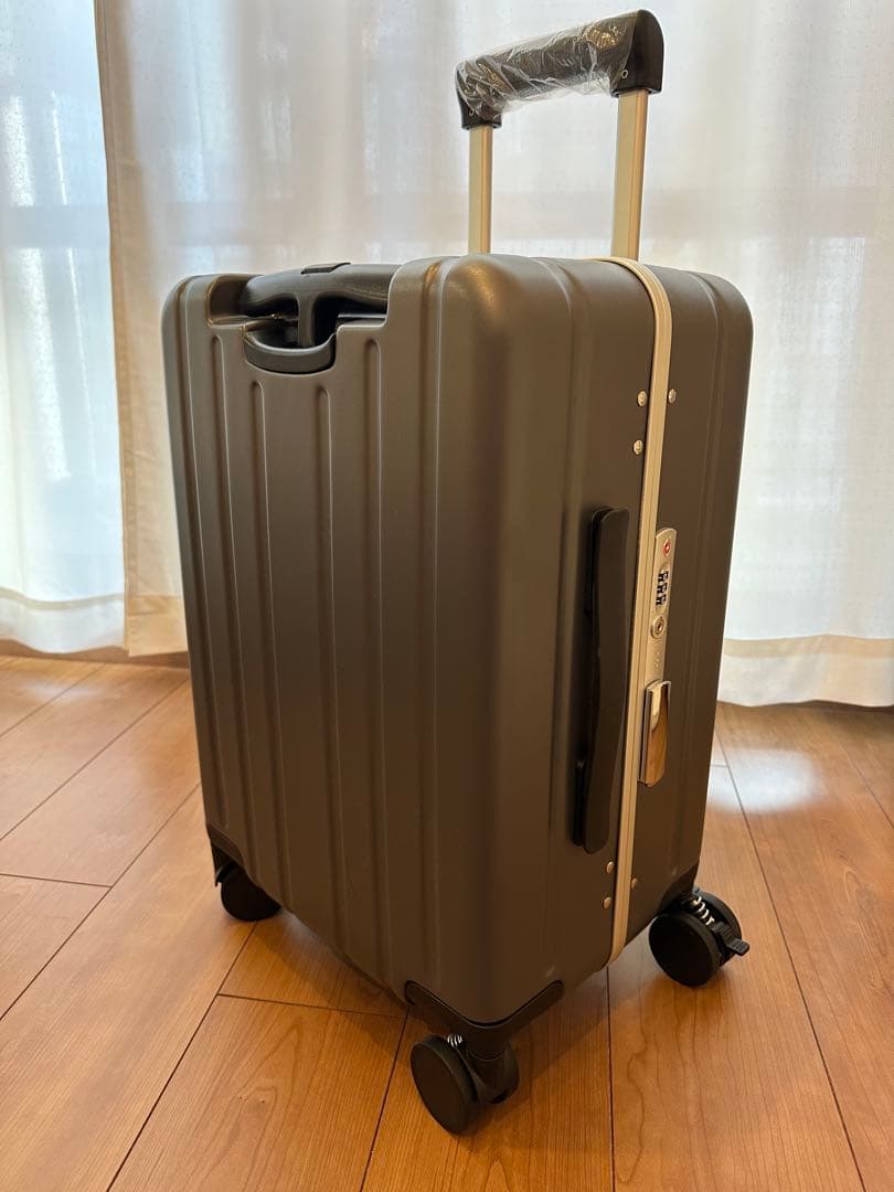 NORICCO ノリッコ 機内持ち込み　キャリーケース　セサミブラック