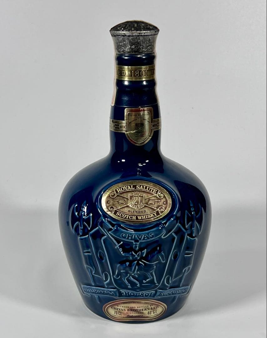 香心様ご検討中　【古酒】ロイヤルサルート21年 青 陶器ボトル【未開栓】