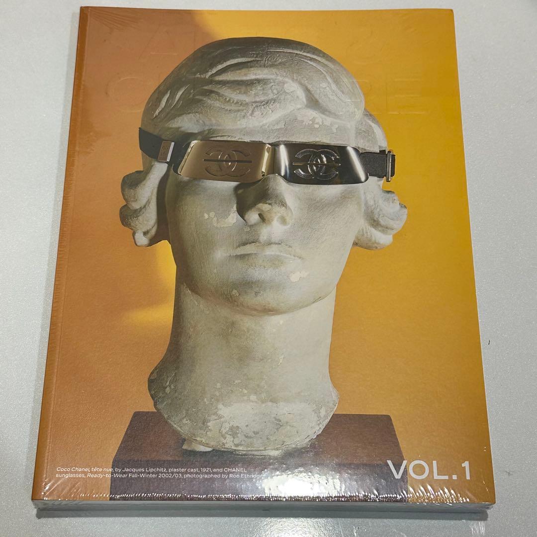 未開封　記念本 シャネル CHANEL ART & CULTURE VOL.1