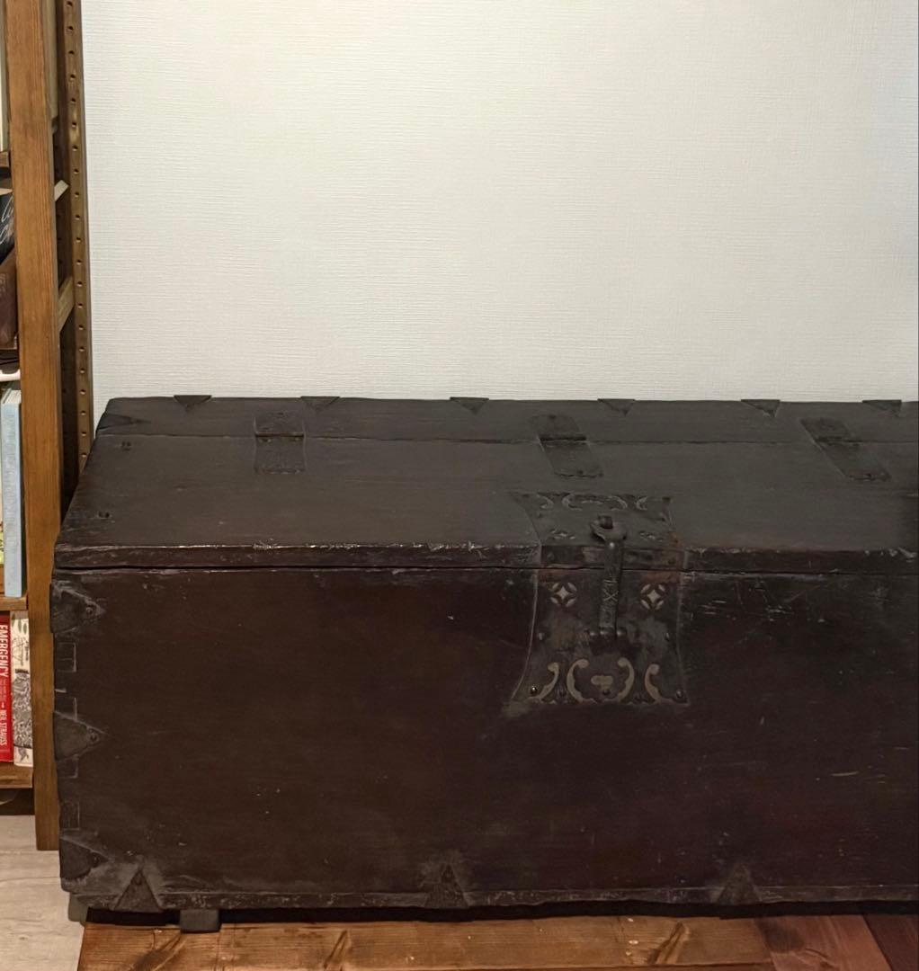 【アンティーク】欧米◆木製のトレジャートランク・Chest