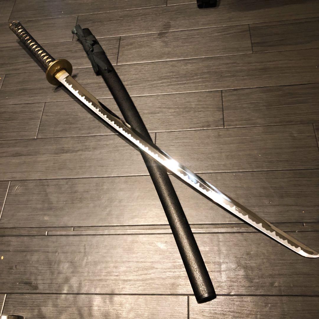 高級模造刀　居合刀　金の鍔　緑拵え