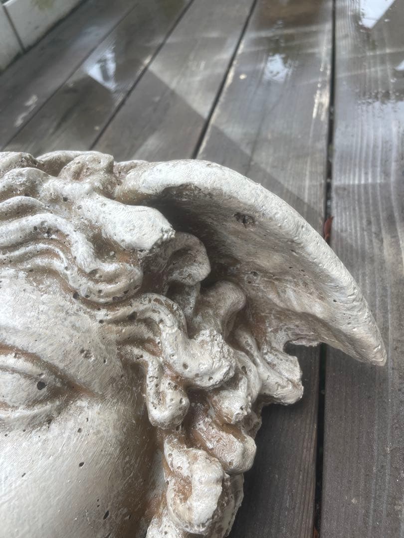 像メデューサ 高さ34сm・ゴルゴンの頭 壁掛 材質: コンクリート