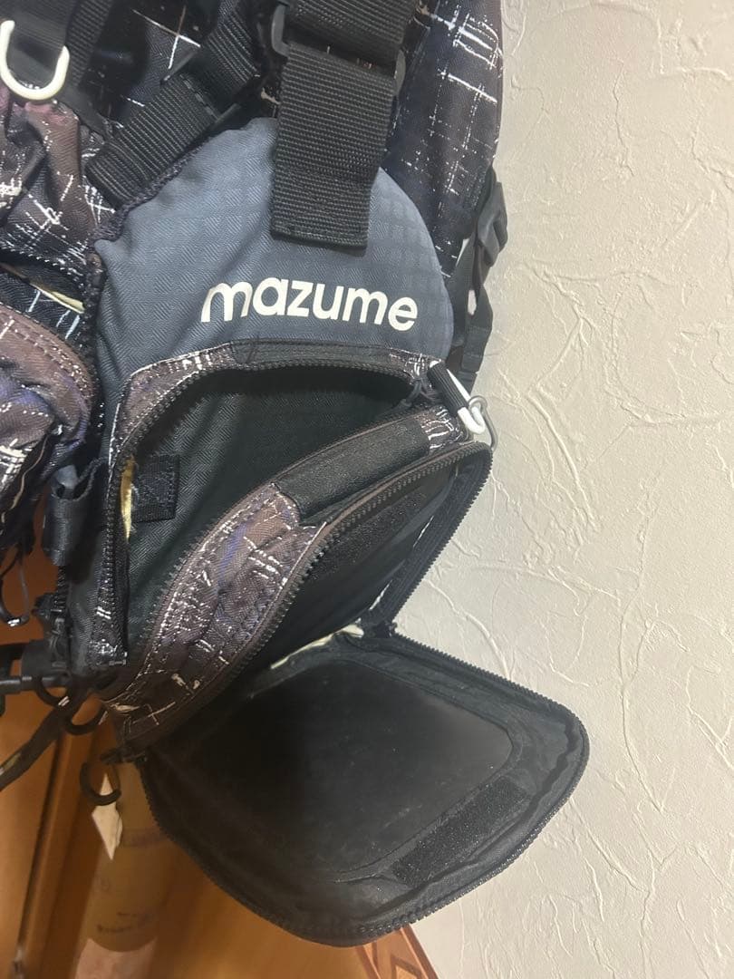 マズメ　mazume レッドムーンライフジャケット