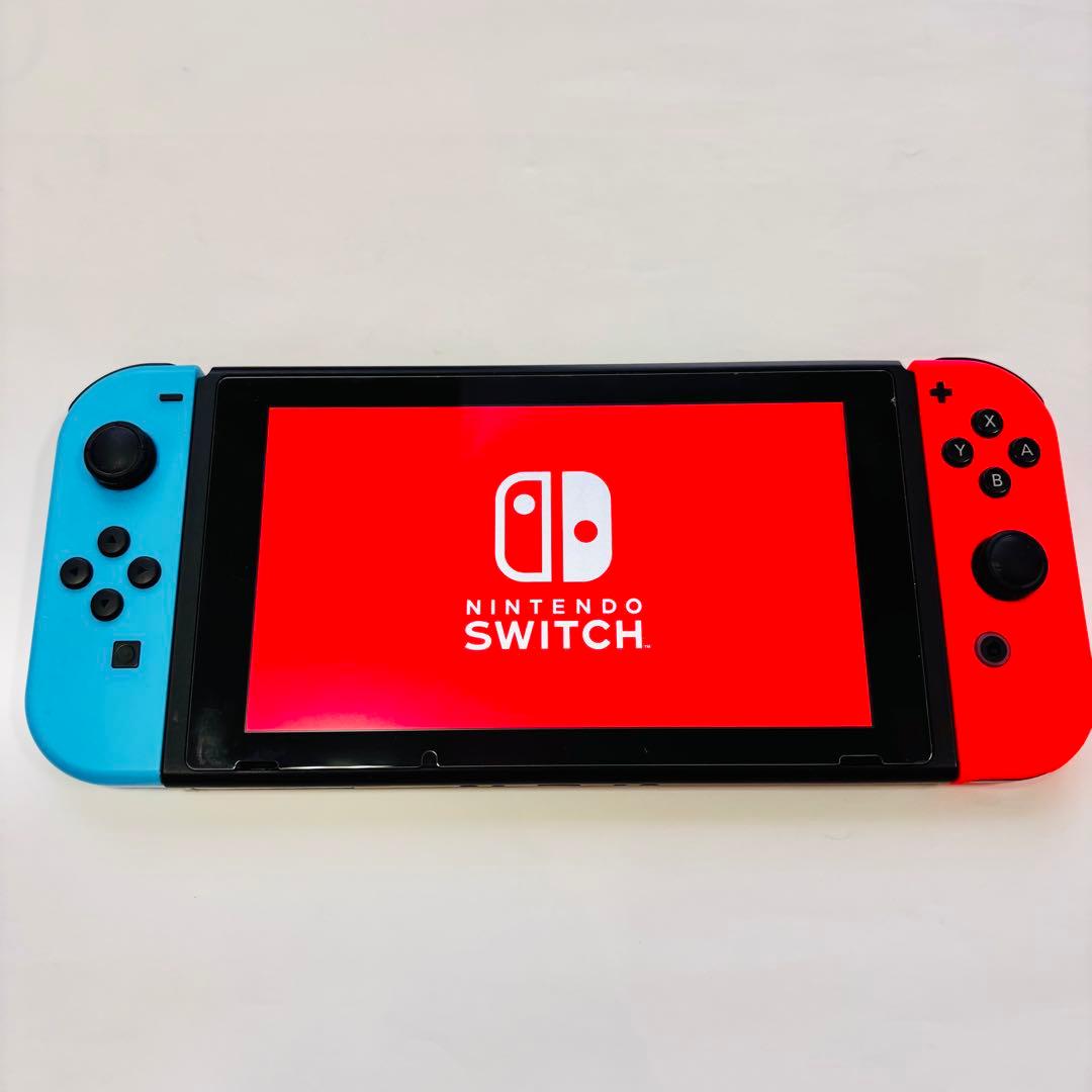 Nintendo Switch ケース付き ストラップ無し