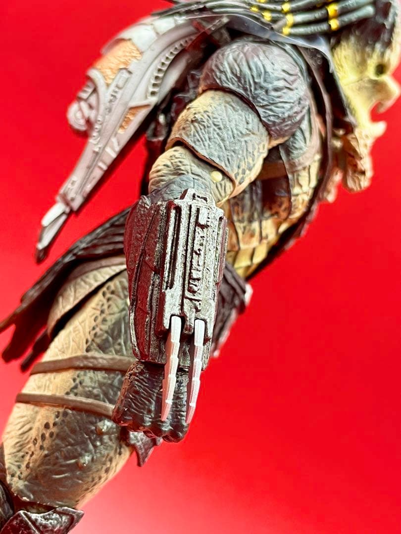 わ*ら様 BANDAI S.H.MonsterArts プレデター ウルフ　AV