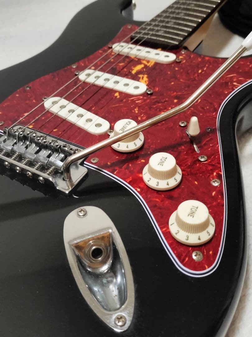 Fernandes フェルナンデス ストラトキャスター 黒 LE-1Z ケース付