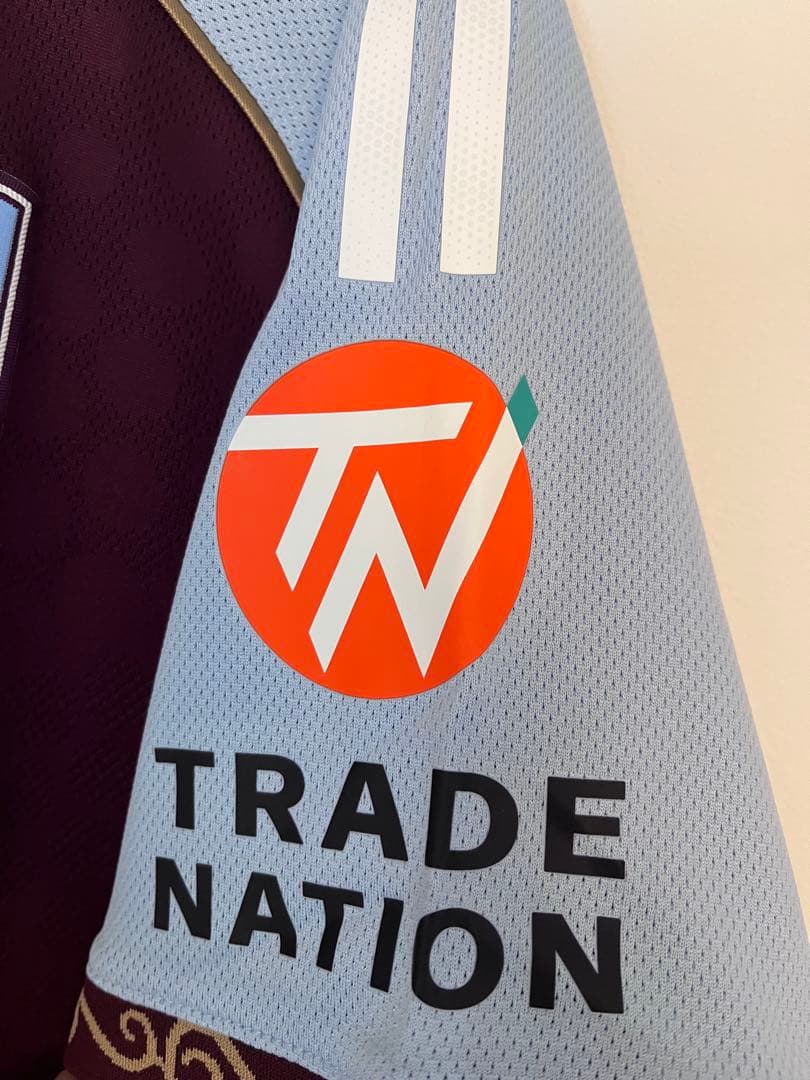 アストン・ヴィラ 25/26 オーセンティック カップ戦仕様 ティーレマンス8