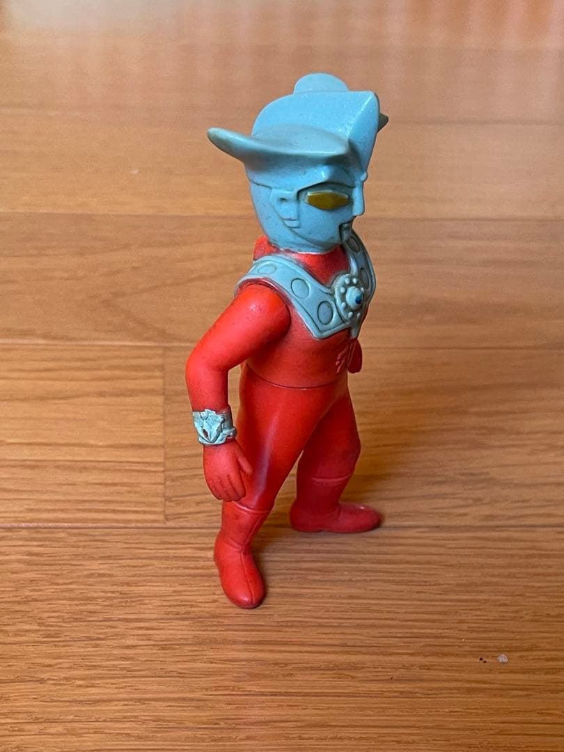 昭和レトロ　ソフビ　ウルトラマンレオ　バルファク　円谷プロ