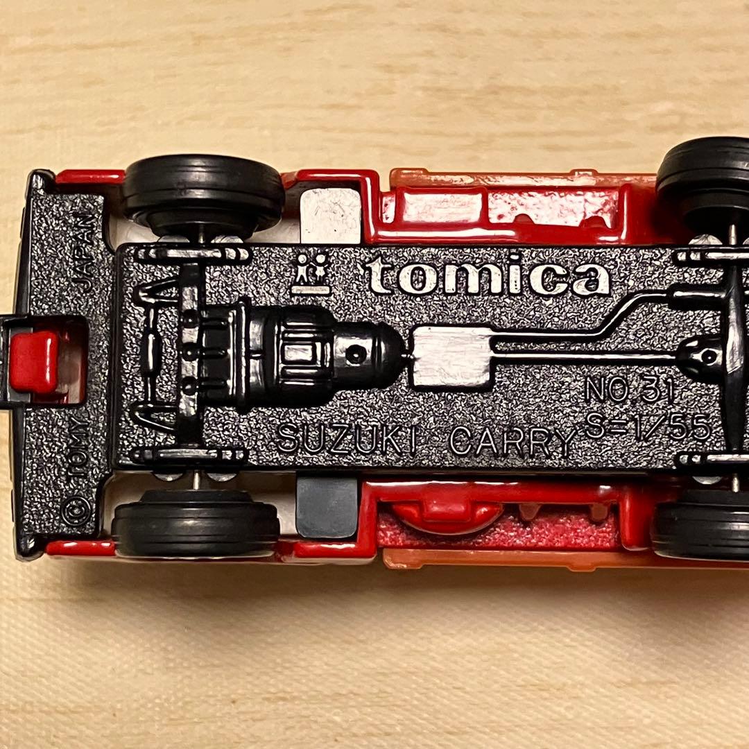 トミカ スズキ キャリイ No.31 1/55