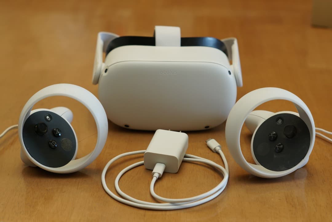 【大容量256GB・レンズ美品】 Quest 2 一式