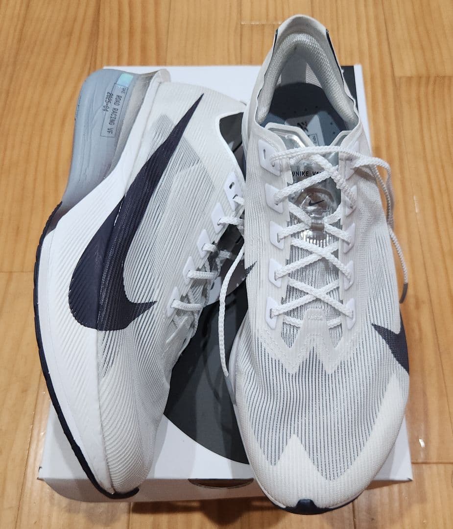 Nike ヴェイパーフライ4　メンズ28㎝