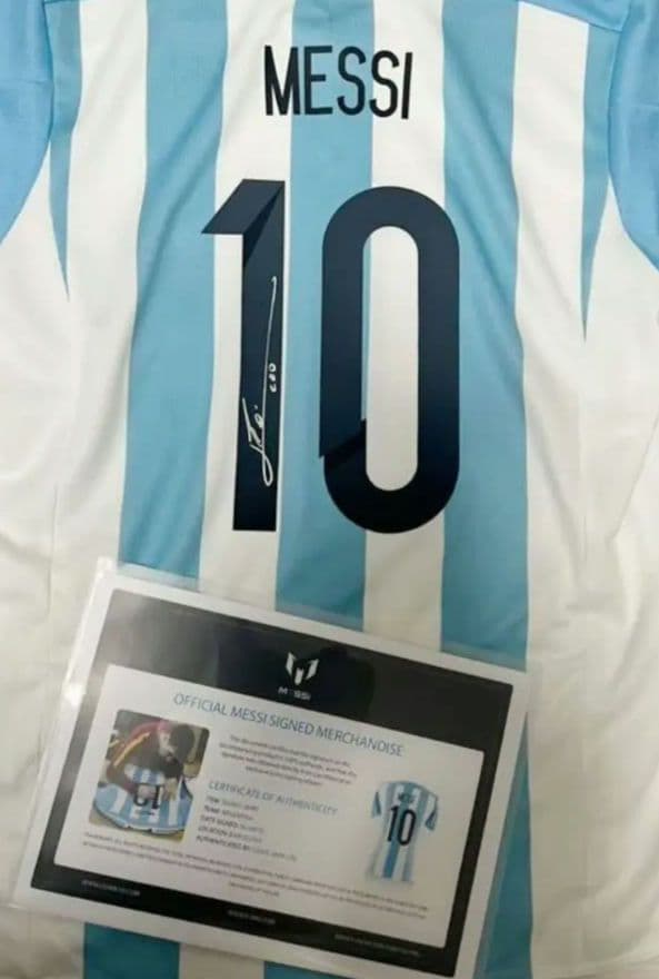 ICONS　商品　証明書紛失　 メッシ　 リオネル・メッシ　サイン　直筆サイン