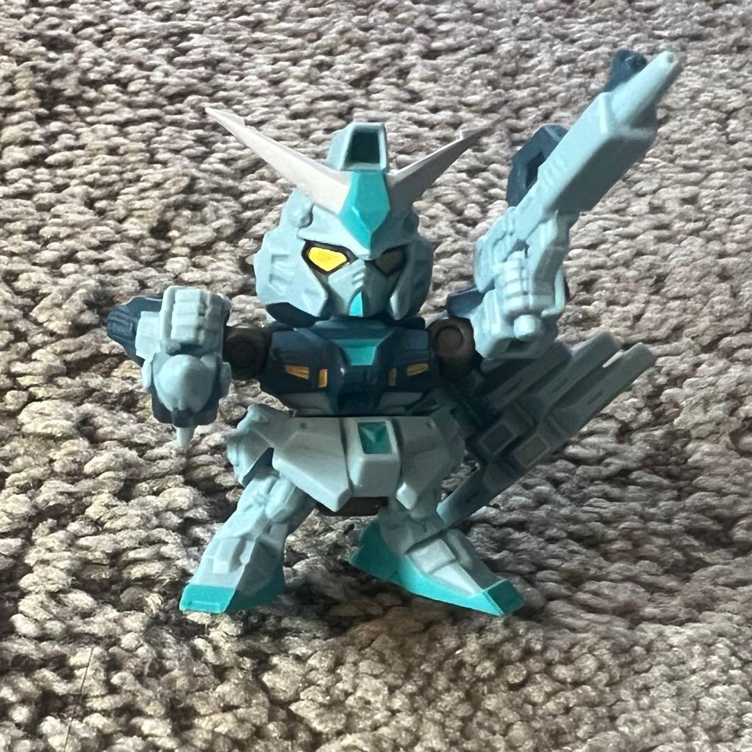SDガンダムBB戦士　フィギュア　ニューガンダム