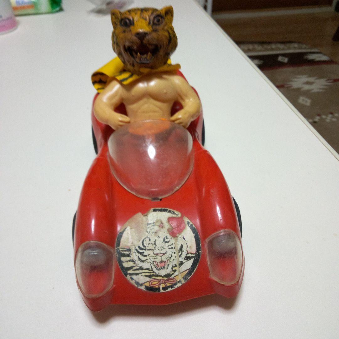 タイガーマスク