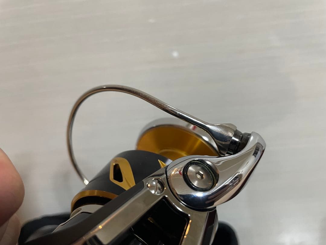 19 STELLA SW 8000HG スピニングリール