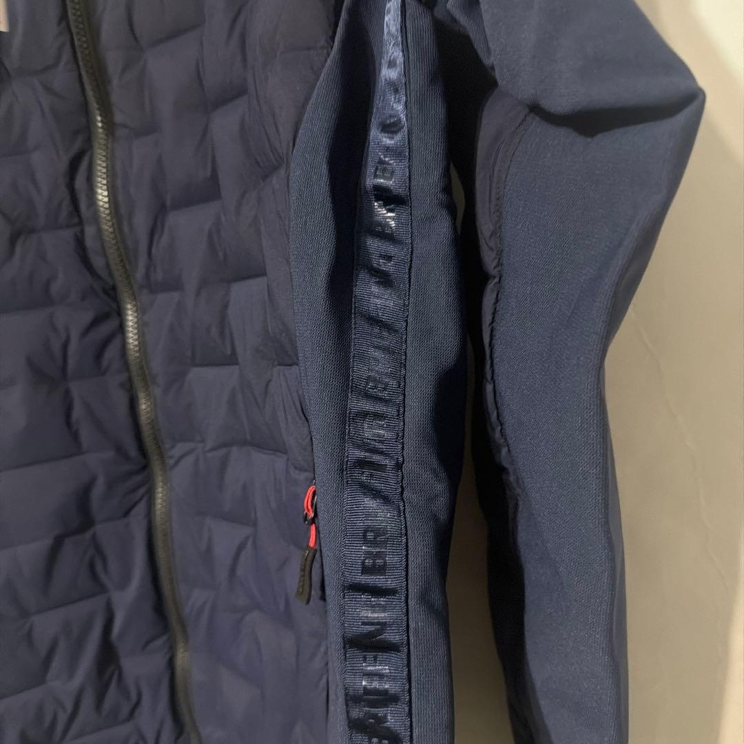 タイムセール中　ブリーフィング　ハイブリッドダウンパーカー　ネイビー　サイズL