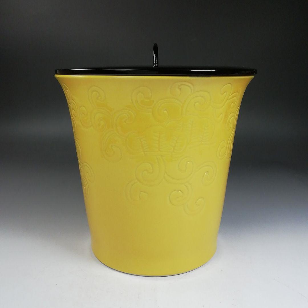 Ｗ１９１　水指　『膳所焼』『黄交趾　棒先』『淡海ぜぜ陽炎園 造』　共箱　茶道具