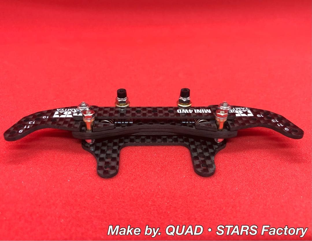 【ミニ四駆パーツ】2軸ATピボットバンパー　2022カーボン【シルバーVer.】