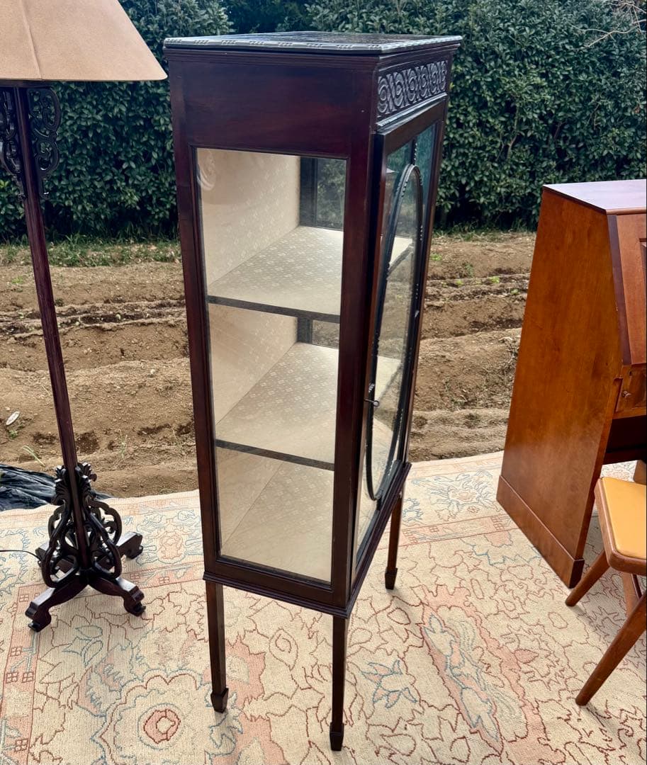 英国アンティーク 小ぶりガラスキャビネット 飾り棚