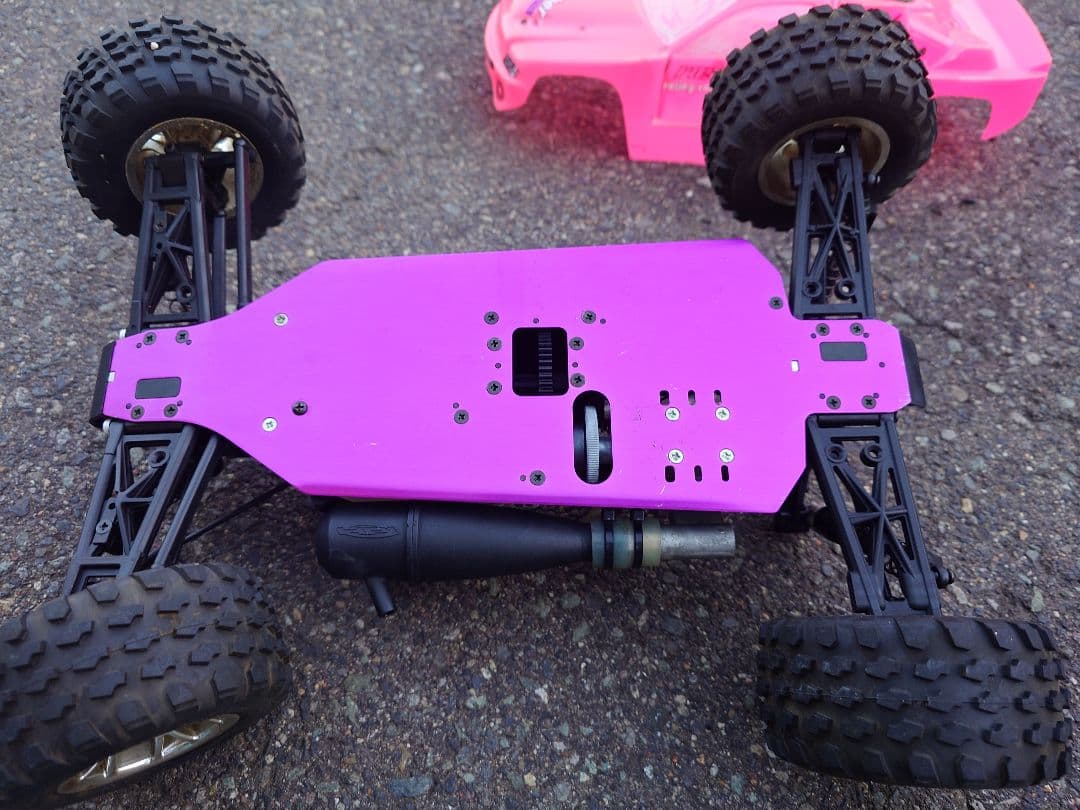 1/10HPI　4WDエンジンレーシングバギー即走行可
