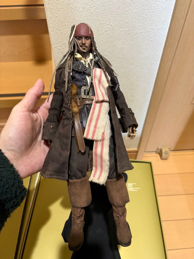 ホットトイズ DX パイレーツ・オブ・カリビアン 生命の泉 ジャック・スパロウ