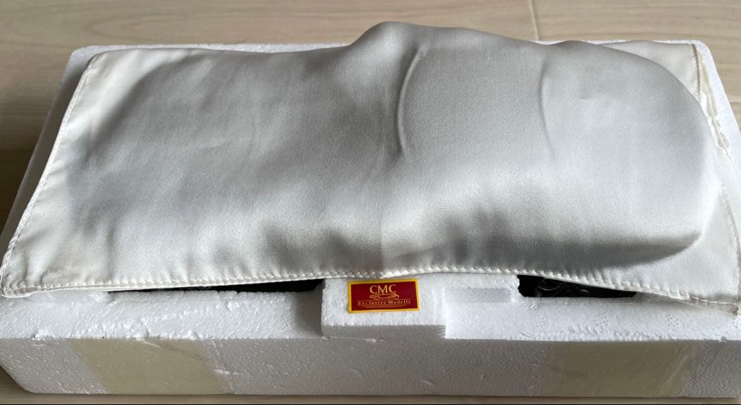 絶版新品超希少　CMC/ 1/18 メルセデスベンツ SLR ブラックメタリック