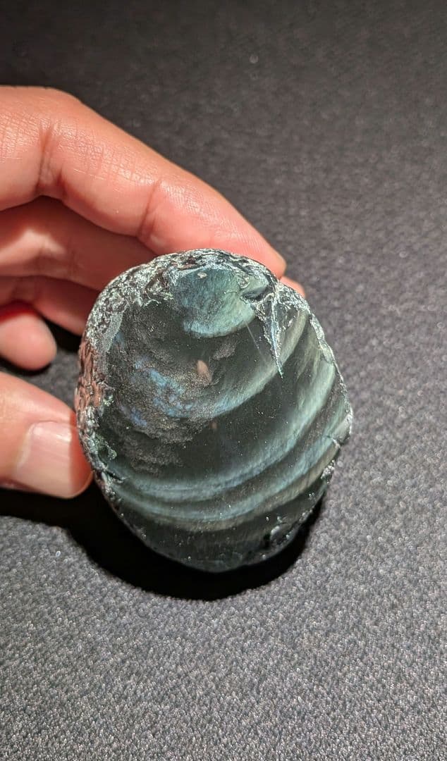 研磨品　十勝石玲瓏　複合色レインボーオブシディアン