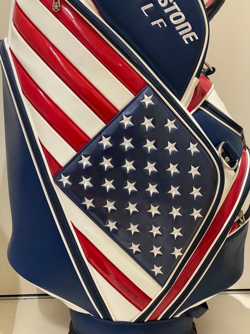 BRIDGESTONE ゴルフバッグ アメリカ国旗デザイン。メジャーコレクション