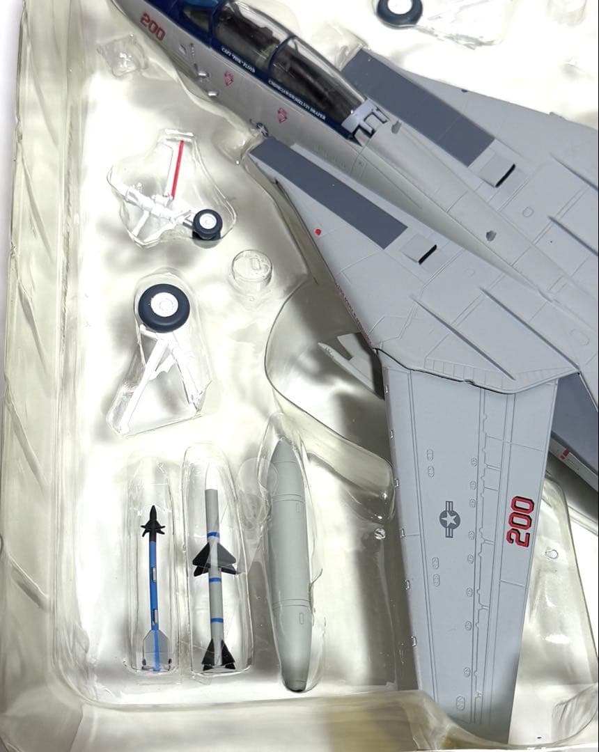 1/72 F-14B TOMCAT DRAGON 完成品