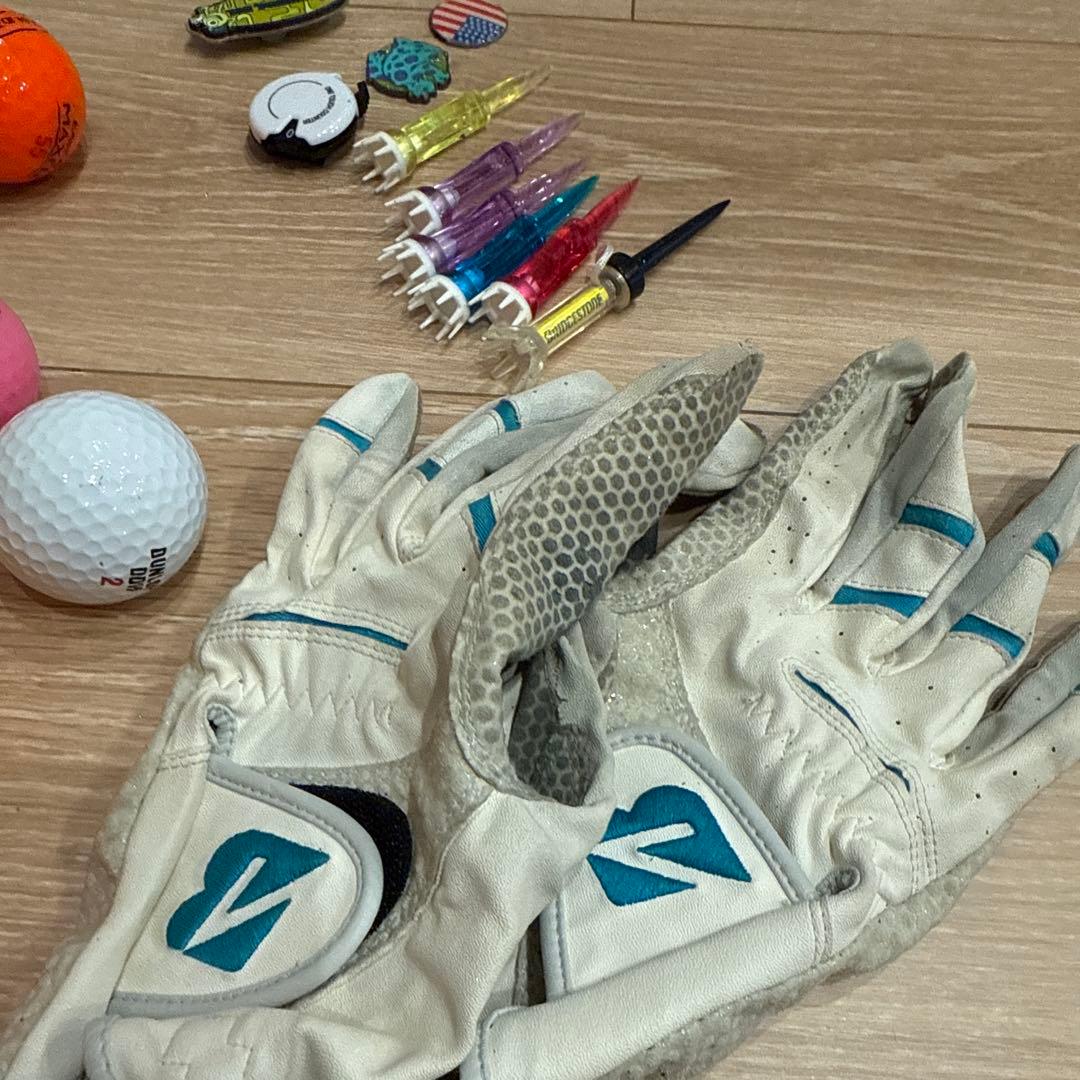 TOURSTAGE ゴルフバッグ クラブセット＋ ボール28個と小物