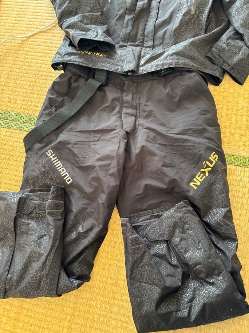 シマノNEXUS GORE-TEX コールドウェザースーツ ＲＢ−１１９Ｒ