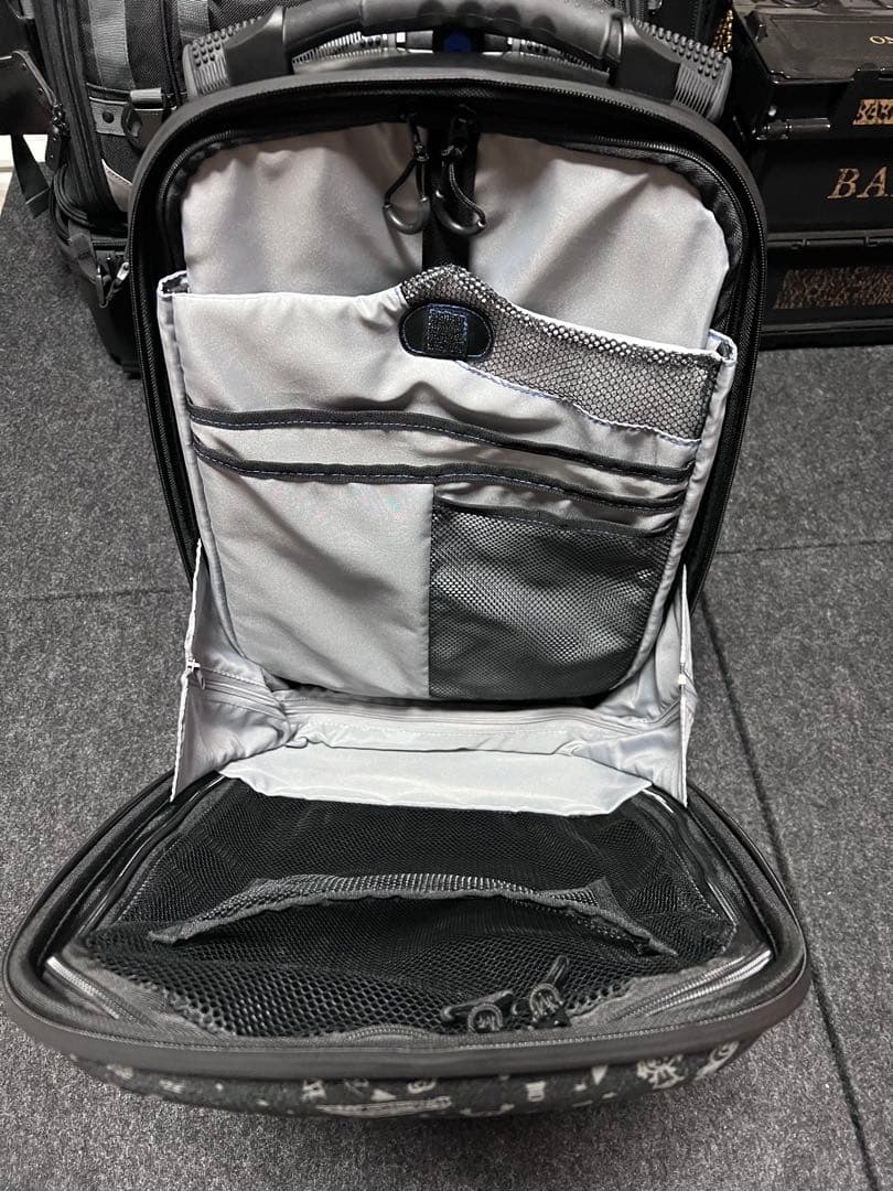 激レアBABYL MicroLuggage キャリーケース　訳あり