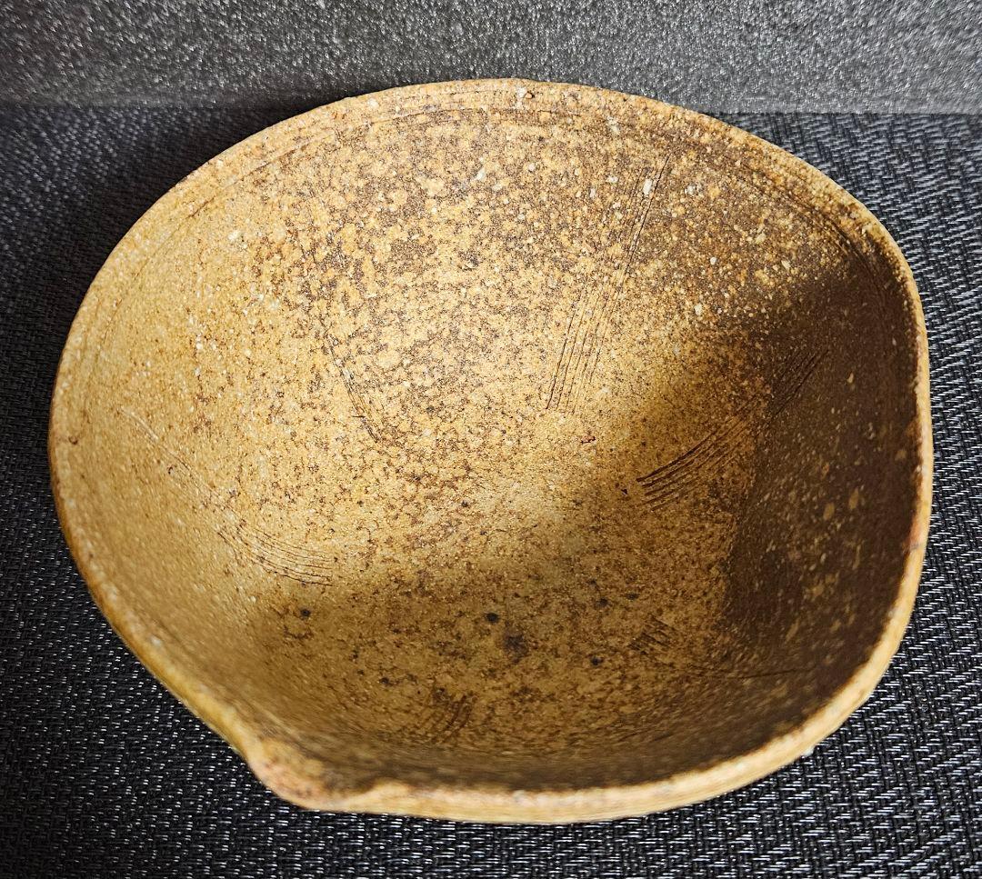 【甲賀市指定無形文化財保持者】伝統工芸士　奥田英山　造　信楽焼　擂鉢茶碗　共箱