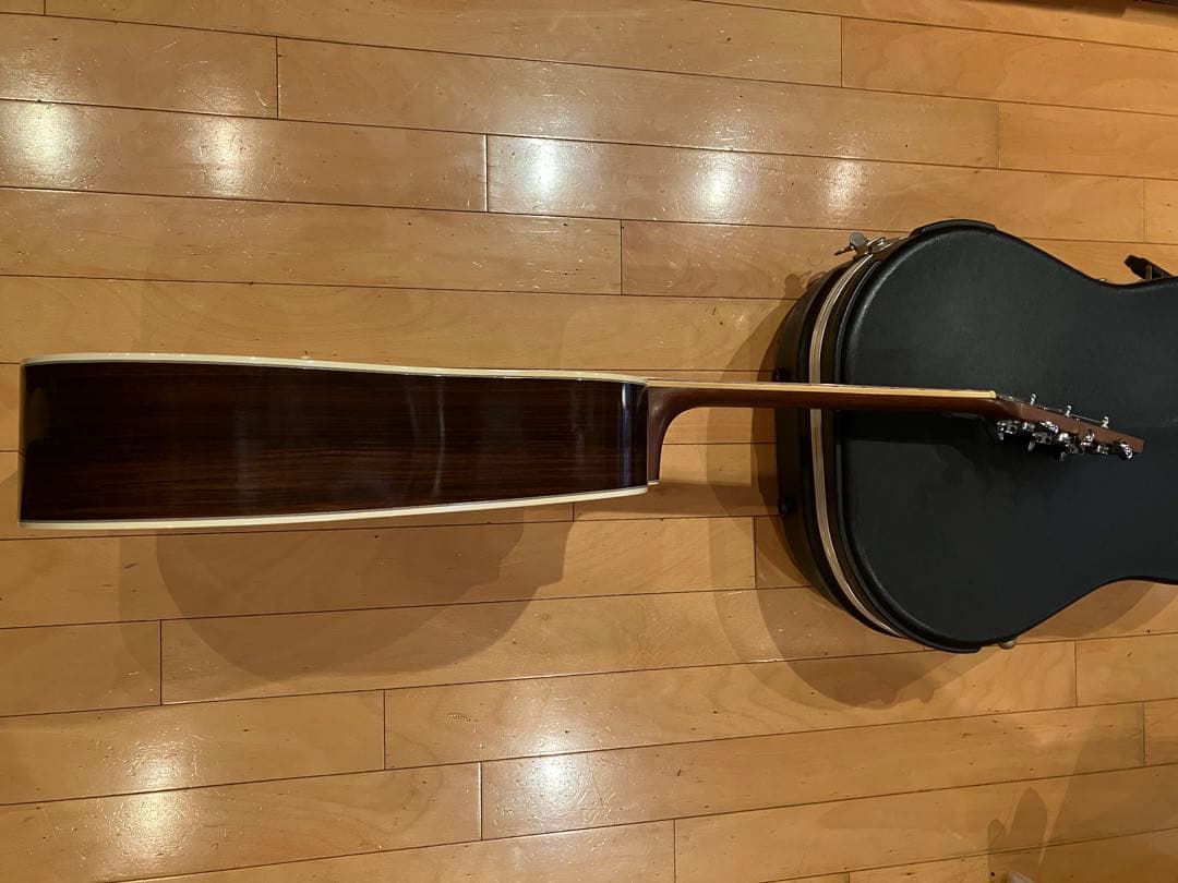 Martin マーチンD-35 ベアクロー　修理済み　ケース付き