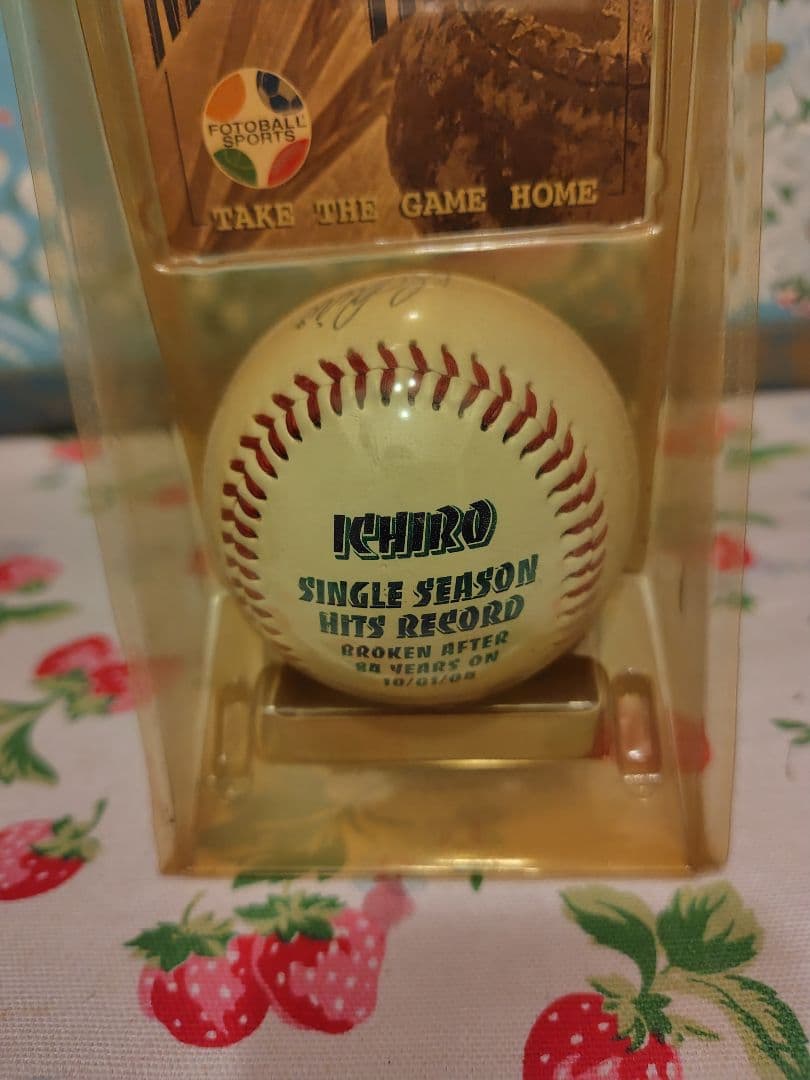 イチロー　記念ボール　262安打　レプリカ　2004年10月1日　記念グッズ