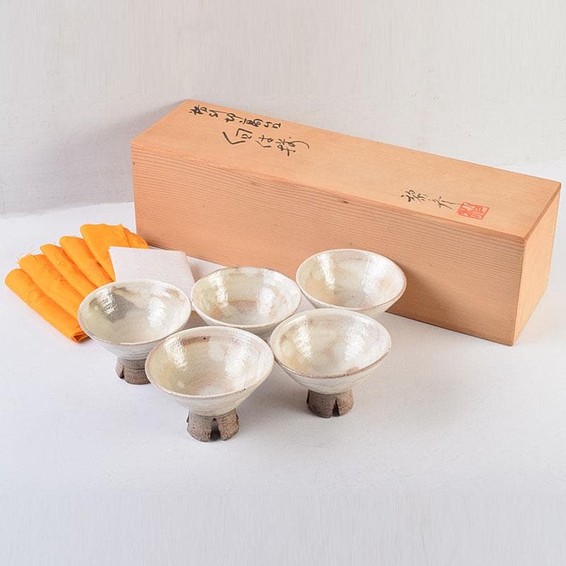 和食器　茶懐石　信楽焼　勝尾黎彦作　粉引　切高台　向付　五客　共箱　C　9016