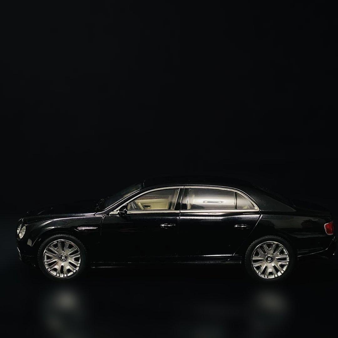 京商 1/18 ベントレー フライングスパー W12