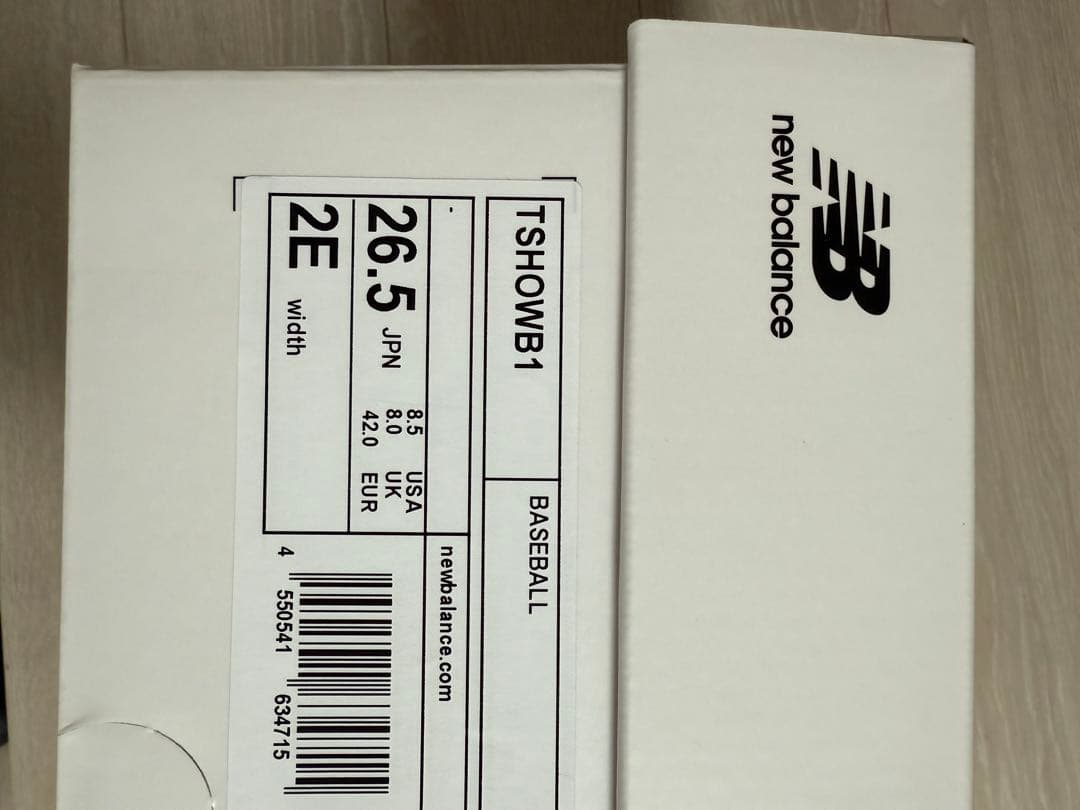 i*i様 ニューバランス　トレーニングシューズ　スニーカー