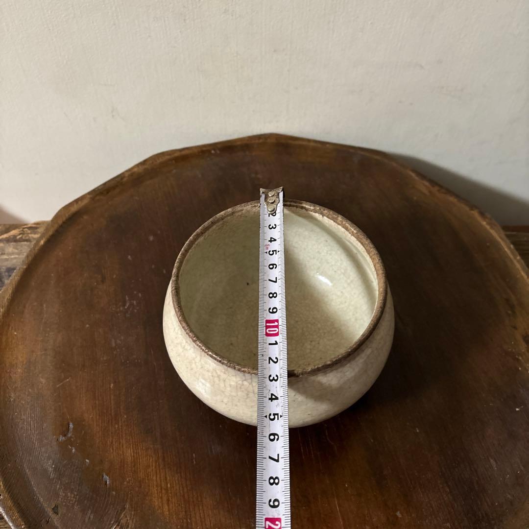 古い丸壷　白釉　塩笥壺　韓国骨董.アンティーク.古民芸.検:立原正秋.白磁.李朝