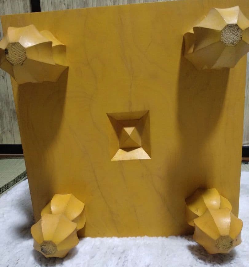 【囲碁】本蛤白石、那智黒石38号　美品：国産本榧6.4寸　板目