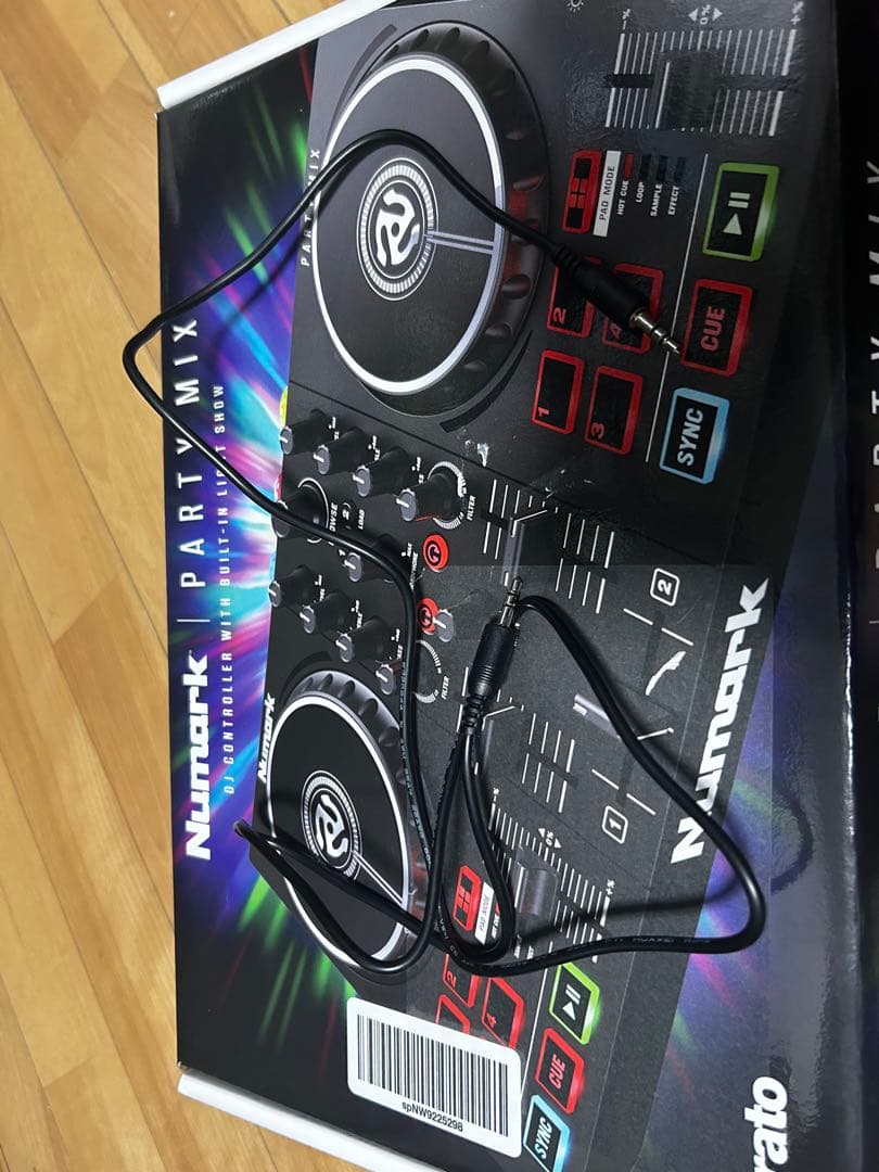 つ*ゆ様 Numark Party Mix DJコントローラー スマホ接続機械付