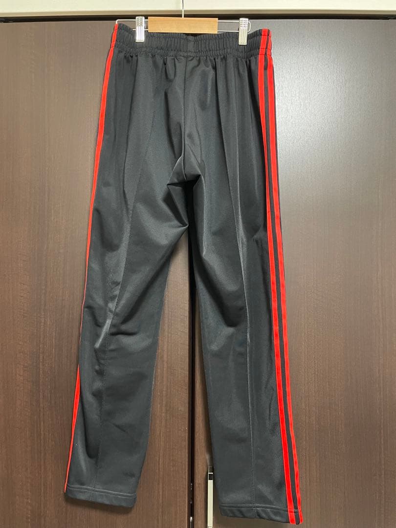 adidas originals 黒×赤ライン ジャージ上下セットアップ