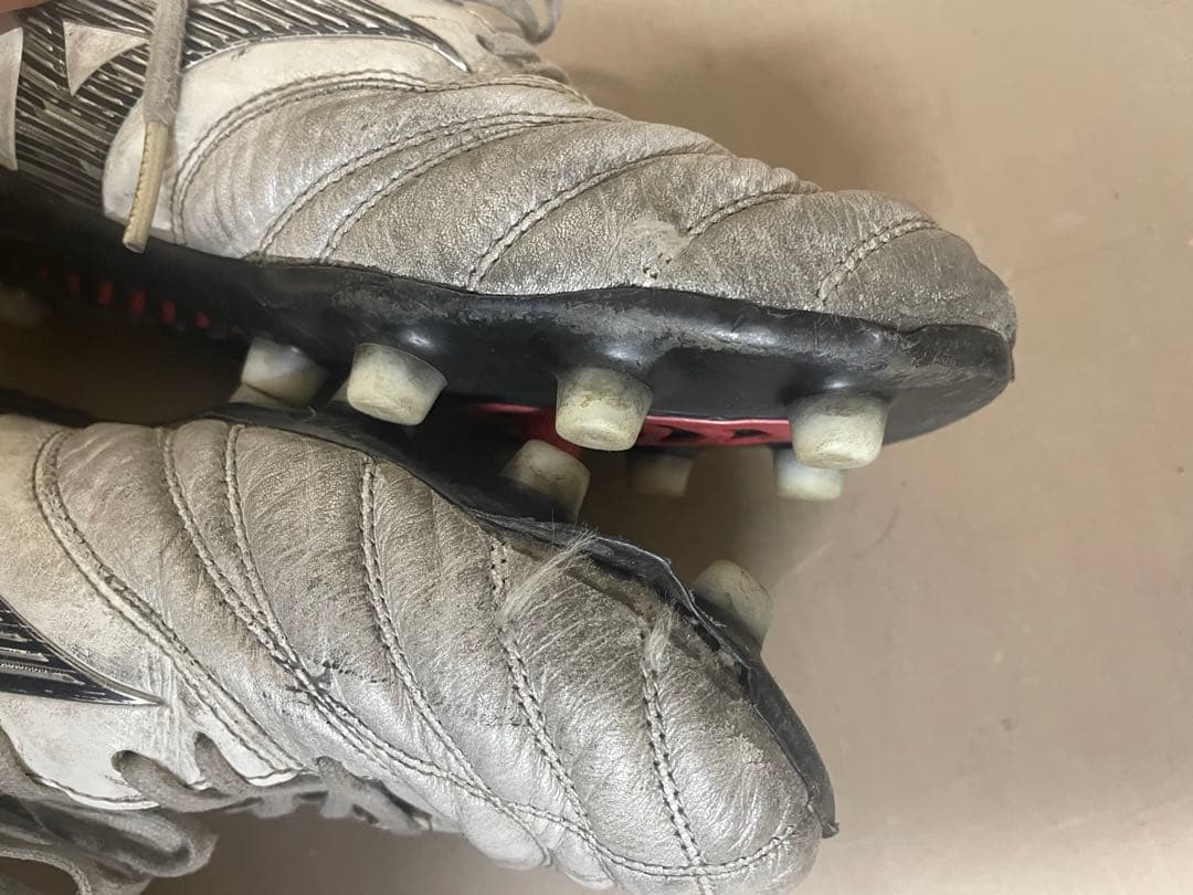 2点セット！　Mizuno サッカーシューズ スパイク モレリアネオ4 限定色