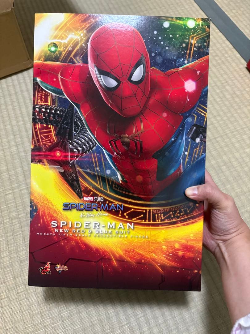 ほ*や様 ホットトイズ スパイダーマン ニュー・レッド＆ブルースーツ ノー・ウェ